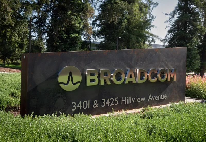 Broadcom обеспечит Anthropic многомиллиардными поставками чипов