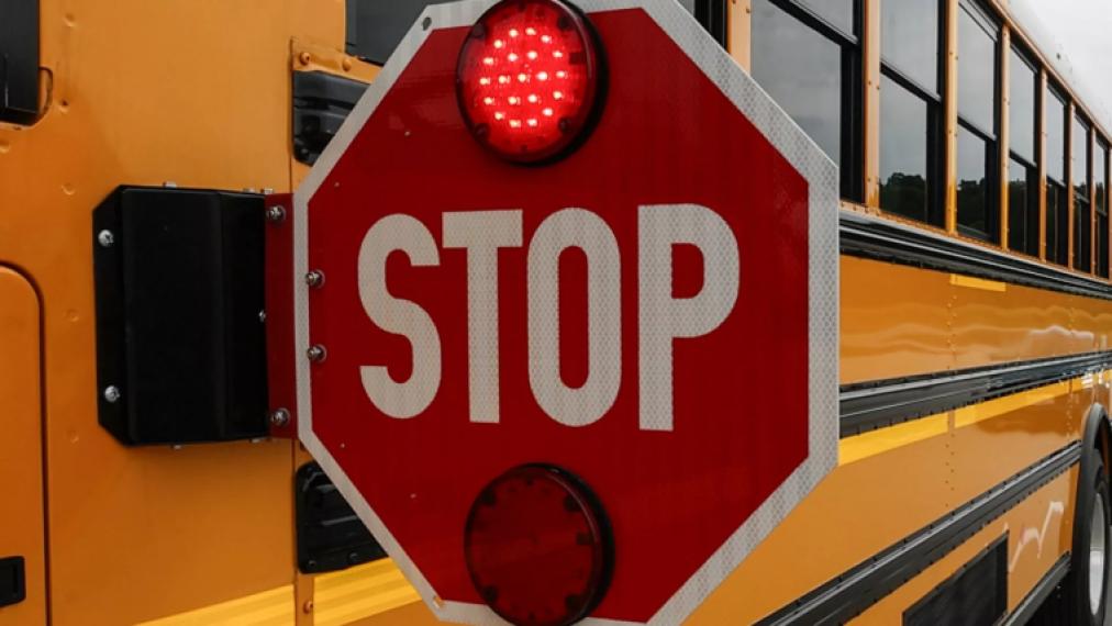 Waymo отзывает 3067 беспилотных авто из-за ошибки ПО