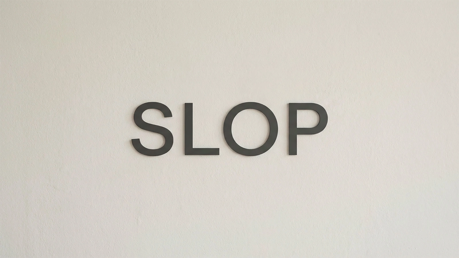 Слово года 2025 по версии Merriam-Webster: 'Slop'